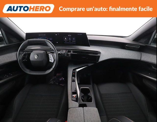 PEUGEOT e-3008 motore elettrico (73kWh) 210 CV Allure
