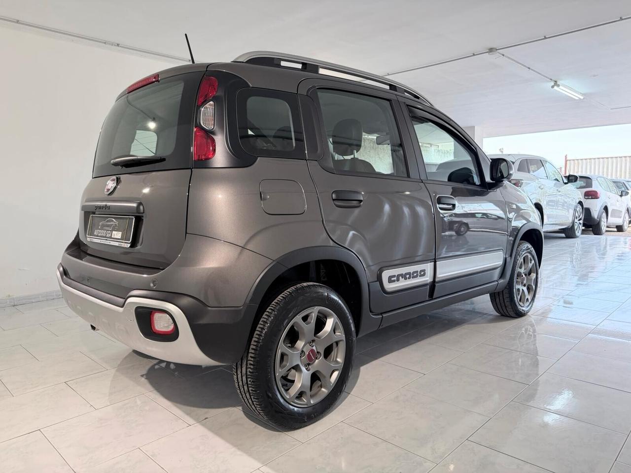 PANDA 4x4 CROSS TRAZIONE INTEGRALE 14000KM
