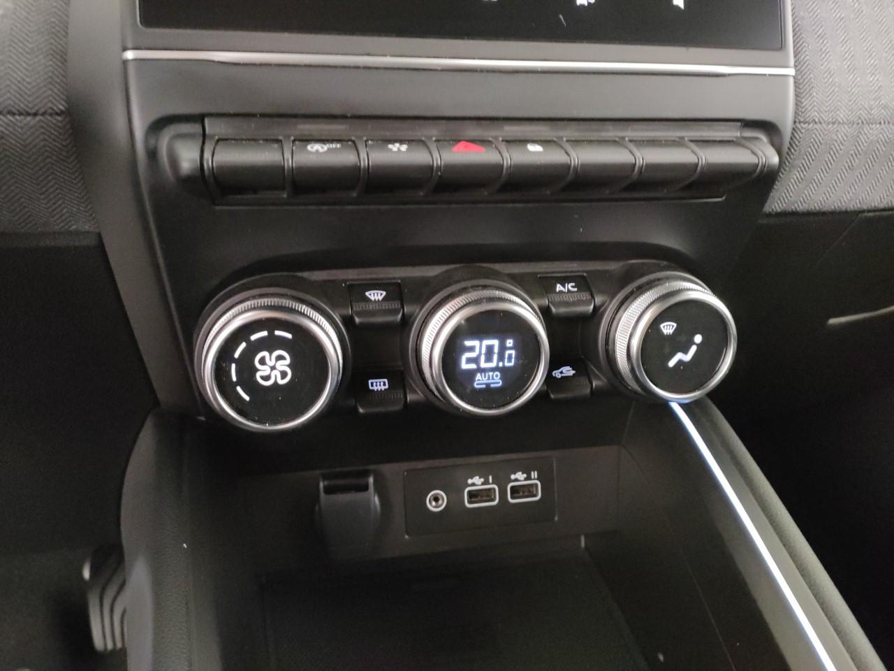 RENAULT Clio 1.0 tce Techno 90cv