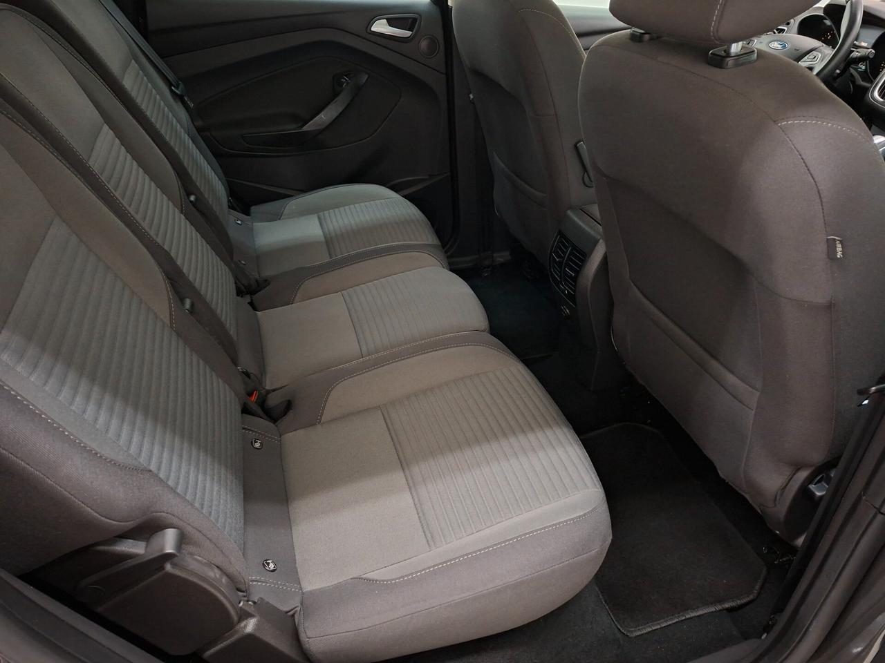 Ford C-Max 1.5 TDCi 120cv Powershift Titanium