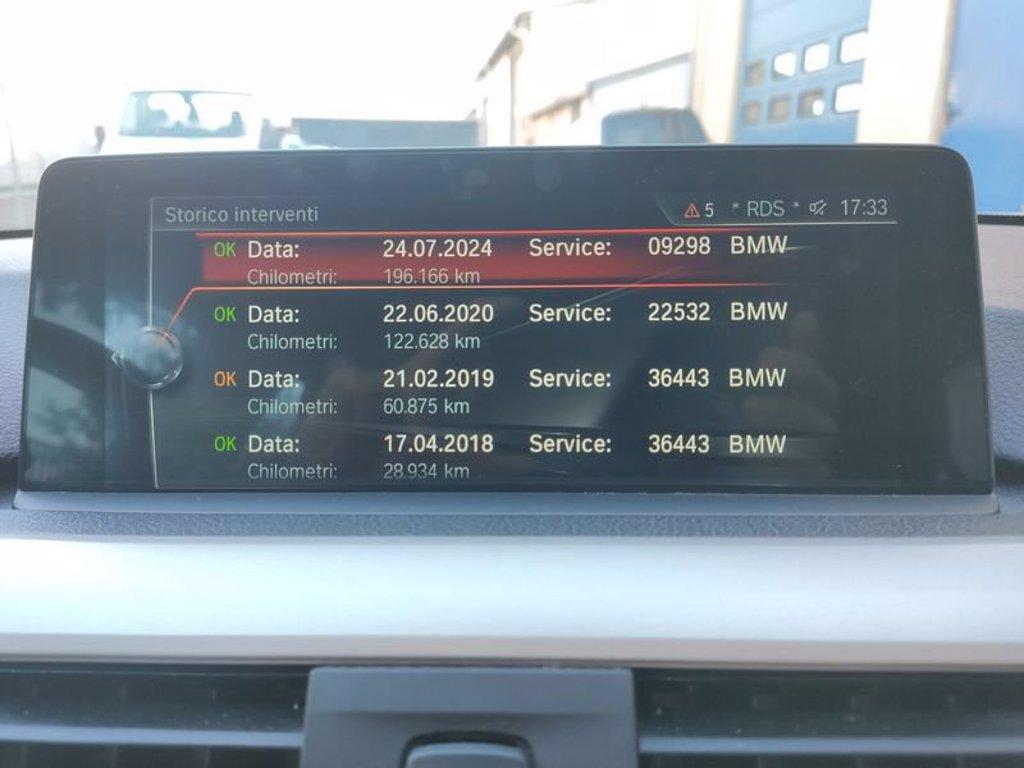 BMW 320d touring business advantage del 2017