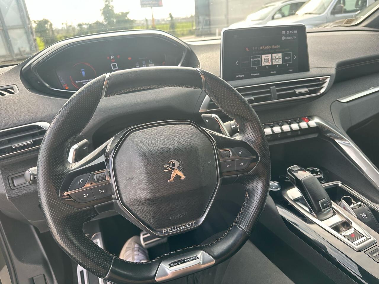 PEUGEOT 5008 EAT 8 GT LINE 7 POSTI CON MOTORE NUOVO