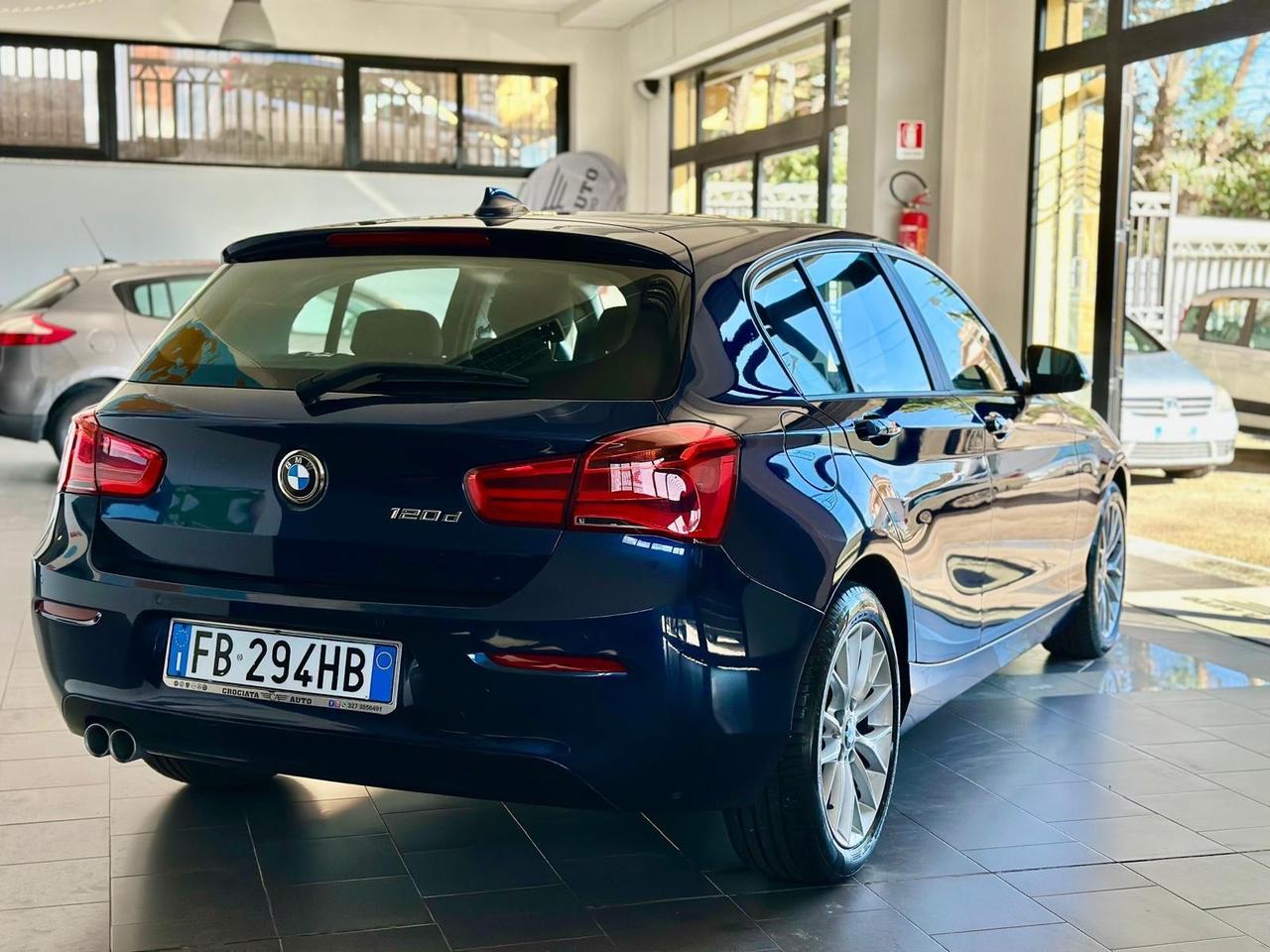 Bmw 120 120d 5p. Advantage