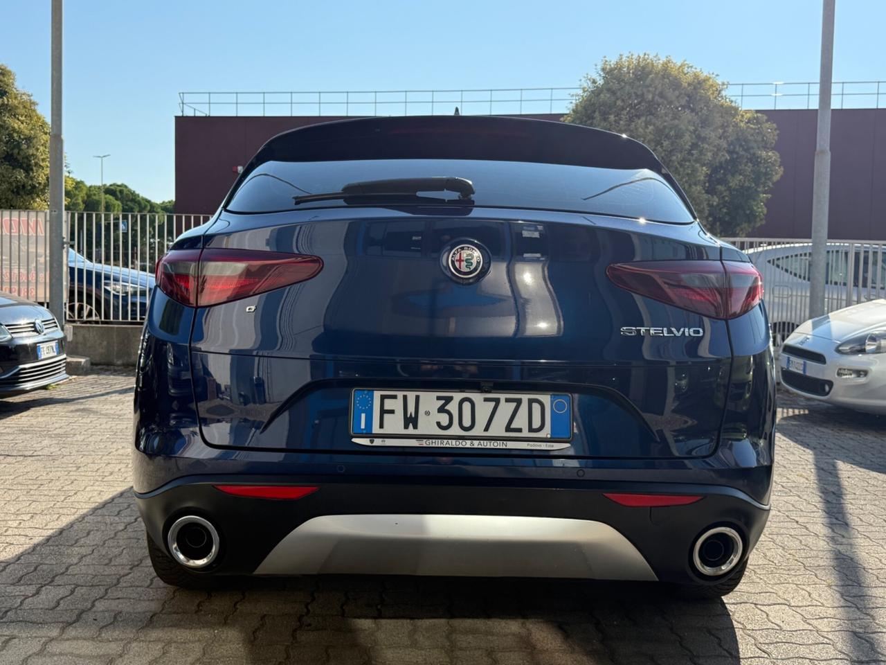 Alfa Romeo Stelvio RWD tagliandi certificati 2.2 Turbodiesel 160 CV AT8 Business