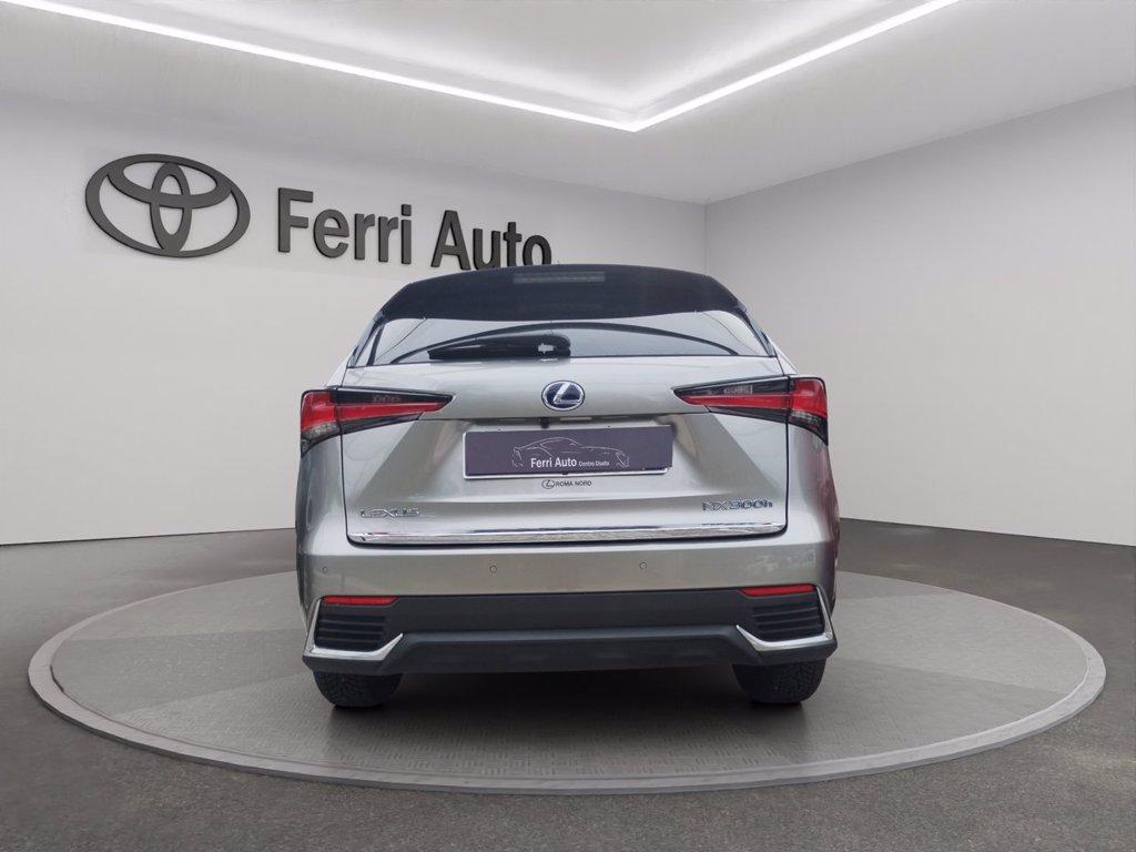 LEXUS Nx 300h 2.5 premium 4wd cvt del 2021