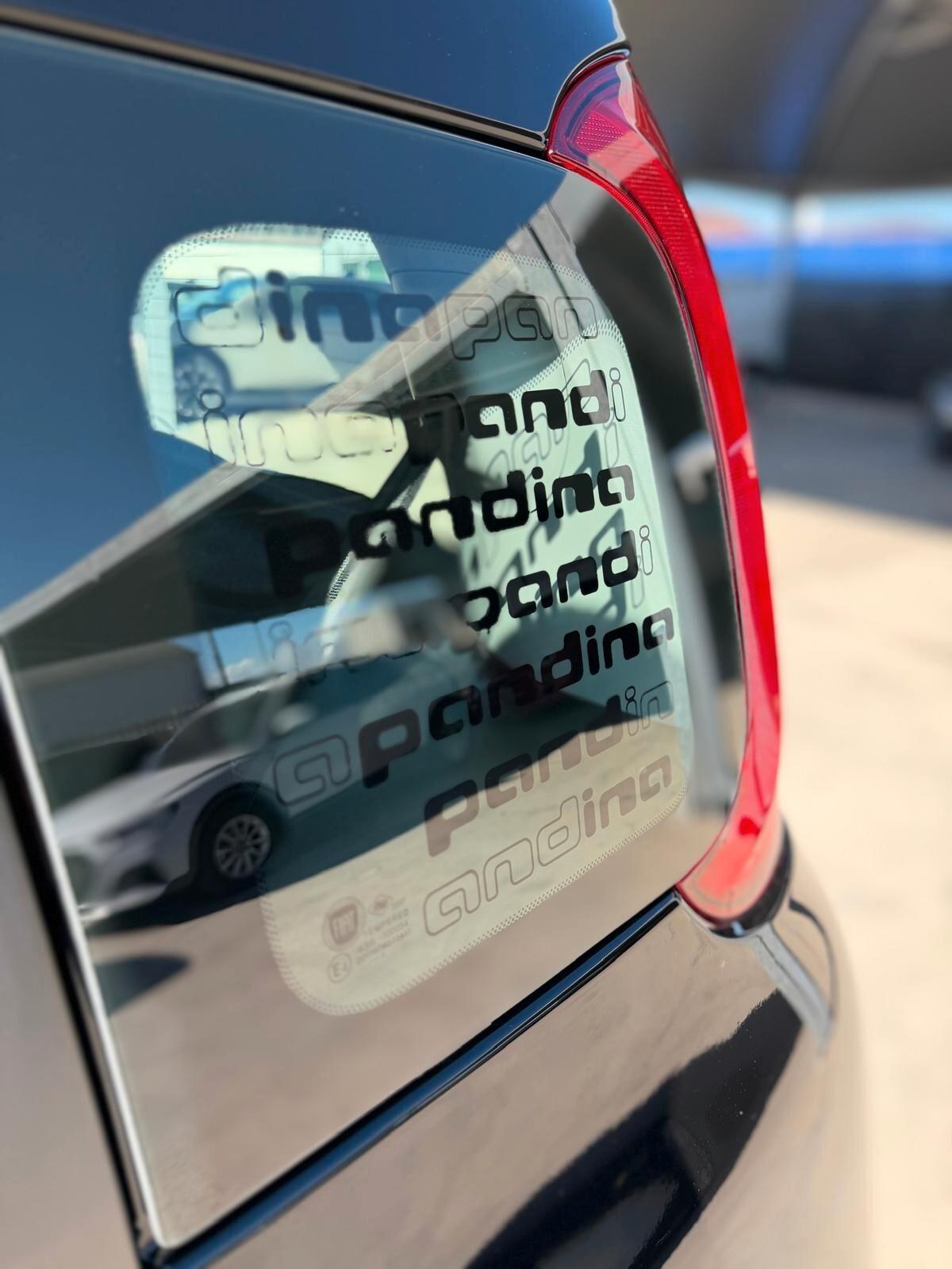 Fiat Panda 1.0 FireFly Hybrid Icon