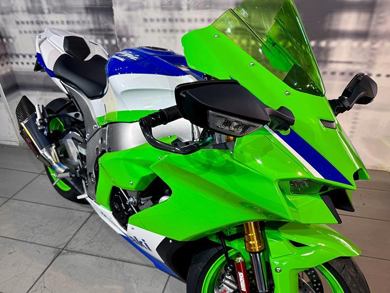 Kawasaki Ninja 1000 ZX-10R 40th Performance