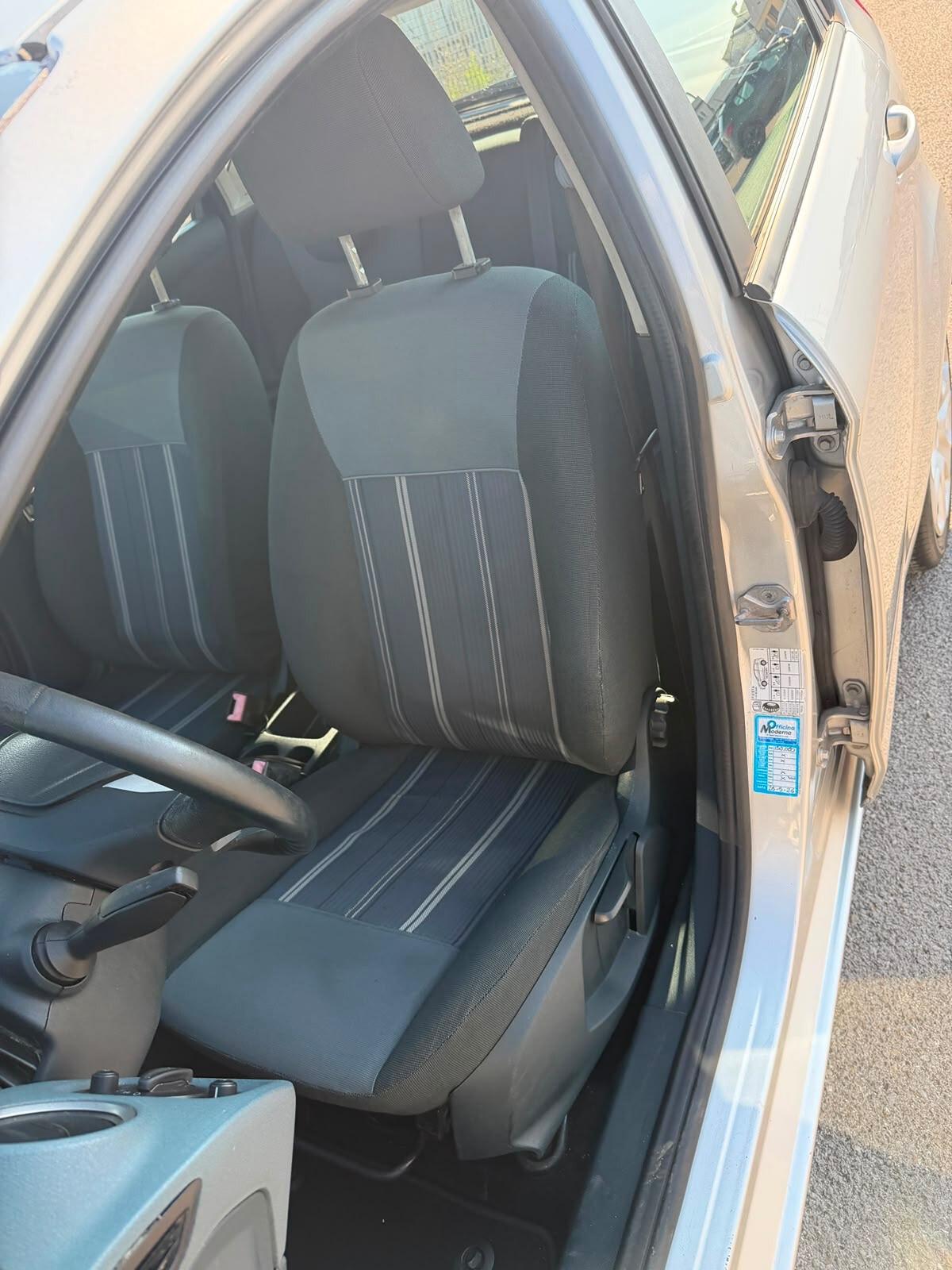 Ford Fiesta 1.2 150000 KM