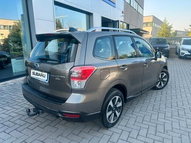 Subaru Forester 2.0i Lineartronic Style Saas