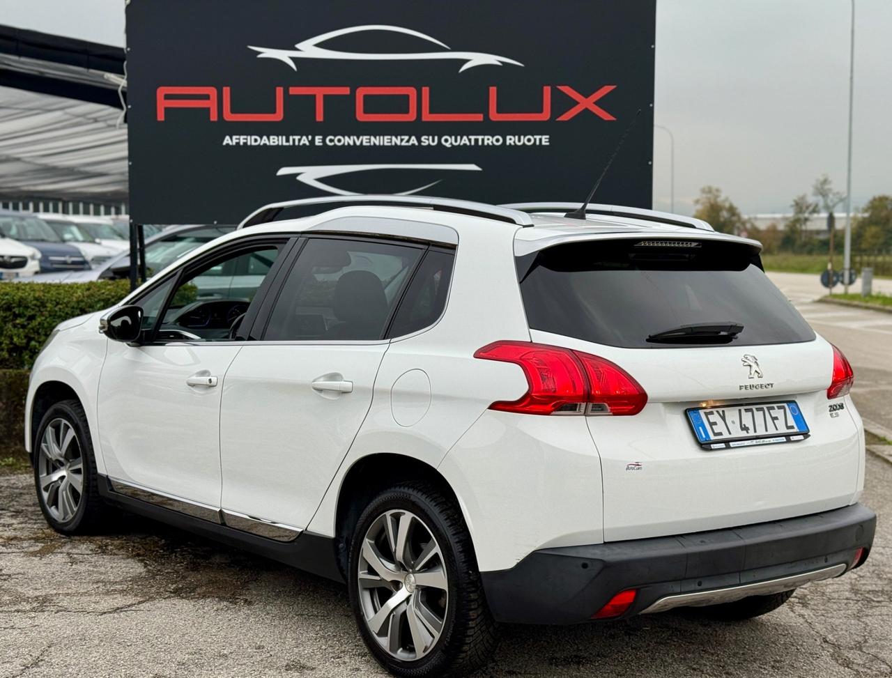 Peugeot 2008 1.6 e-HDi 115 CV Stop&Start Allure full