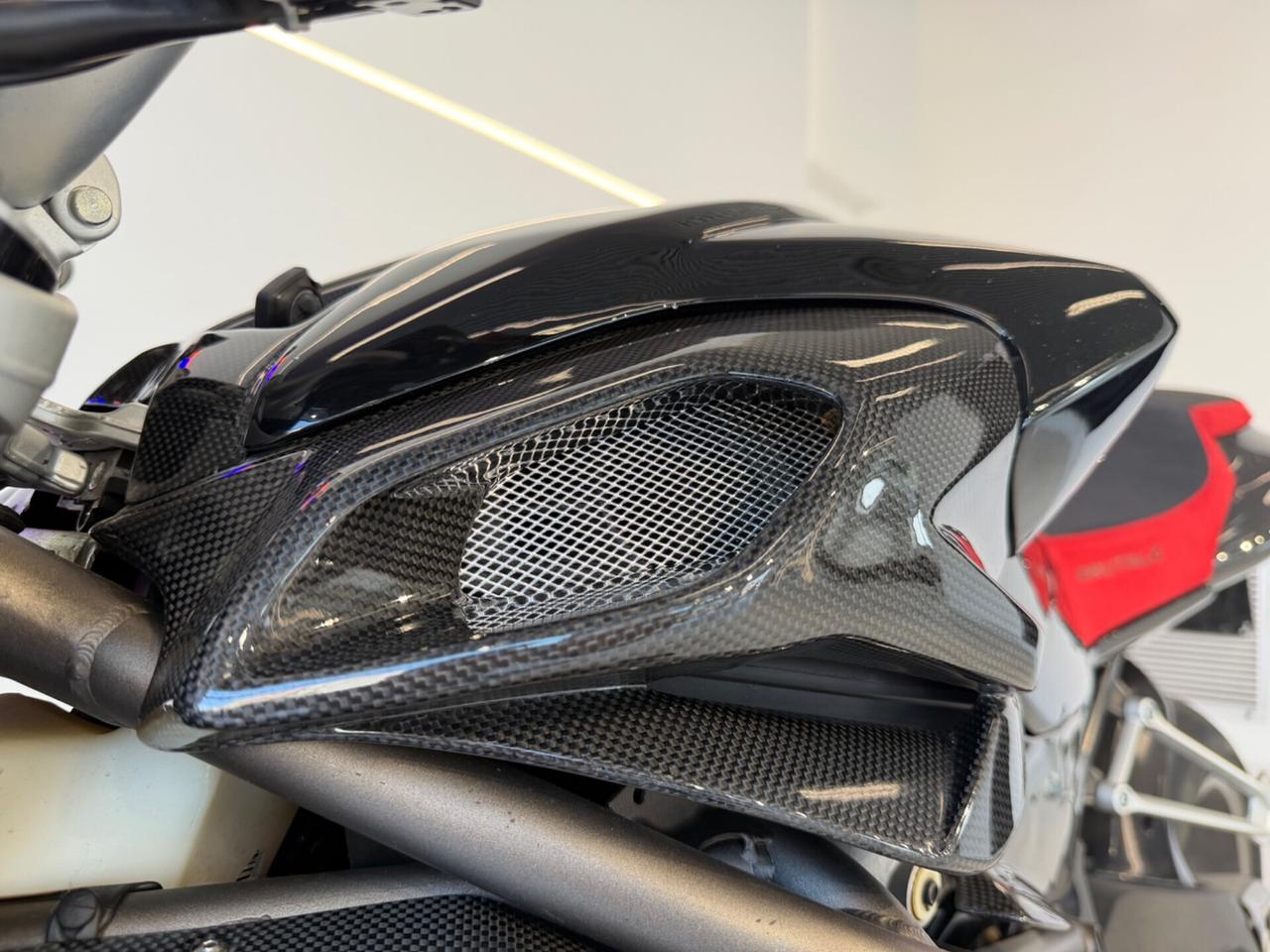 Mv Agusta Brutale 990 R FULL CARBON