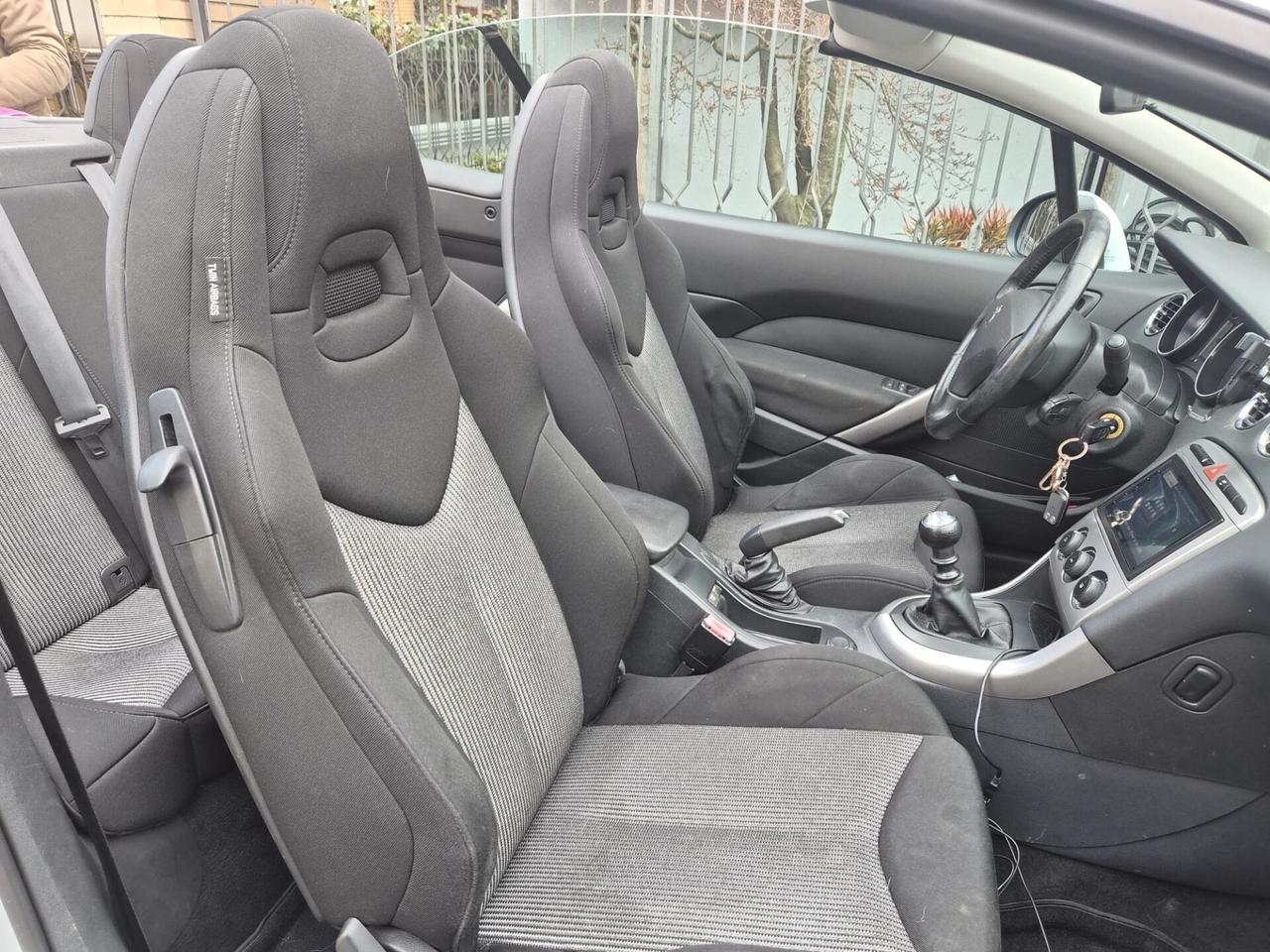 Peugeot 308 CC. 1.6 8V HDi 112CV 5p. Tecno