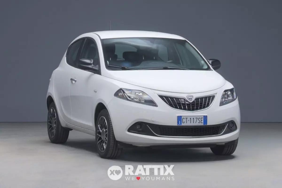 Lancia Ypsilon 1.0 Firefly Hybrid 70CV Platino