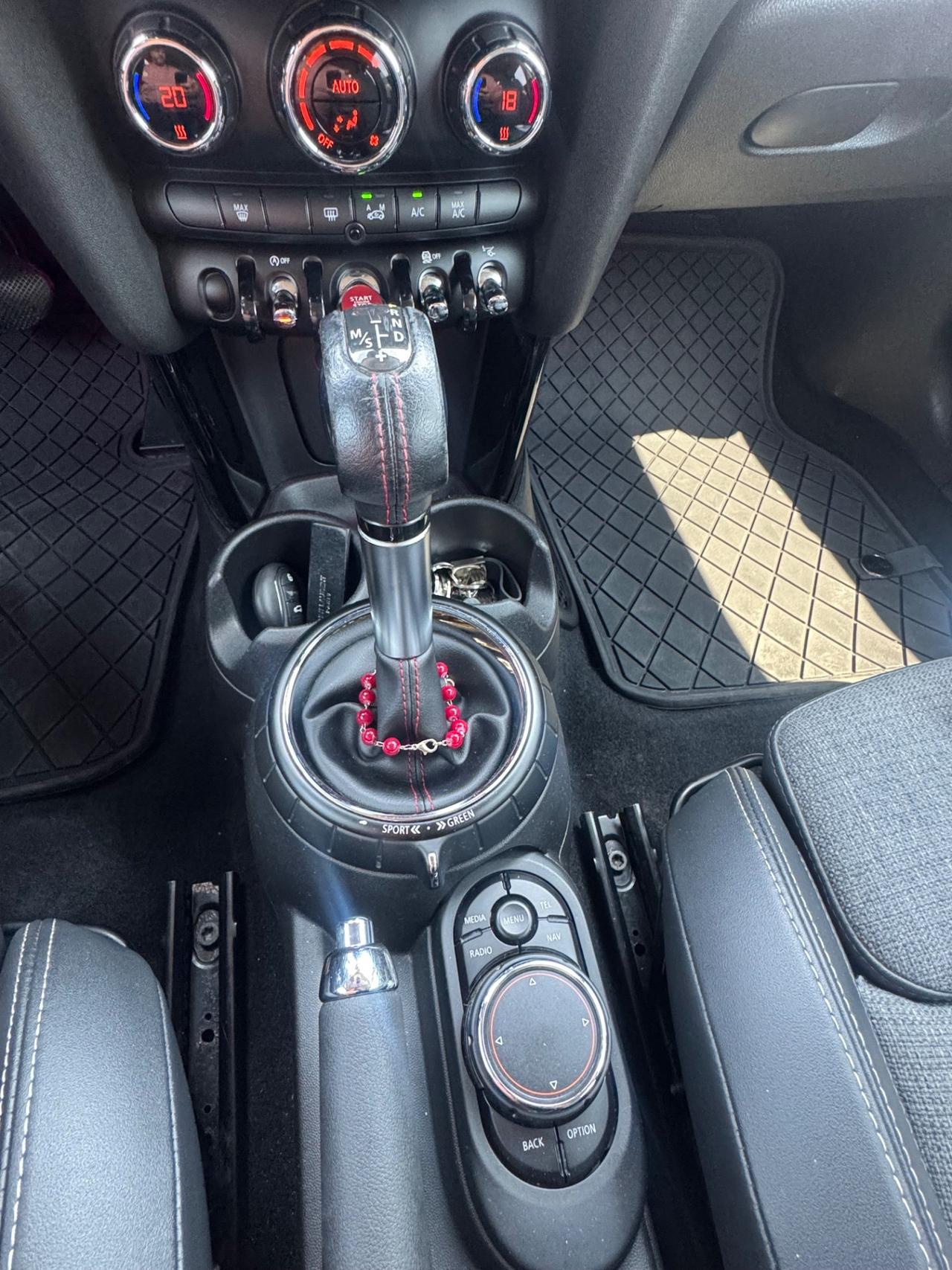 Mini 2.0 Cooper SD Business XL