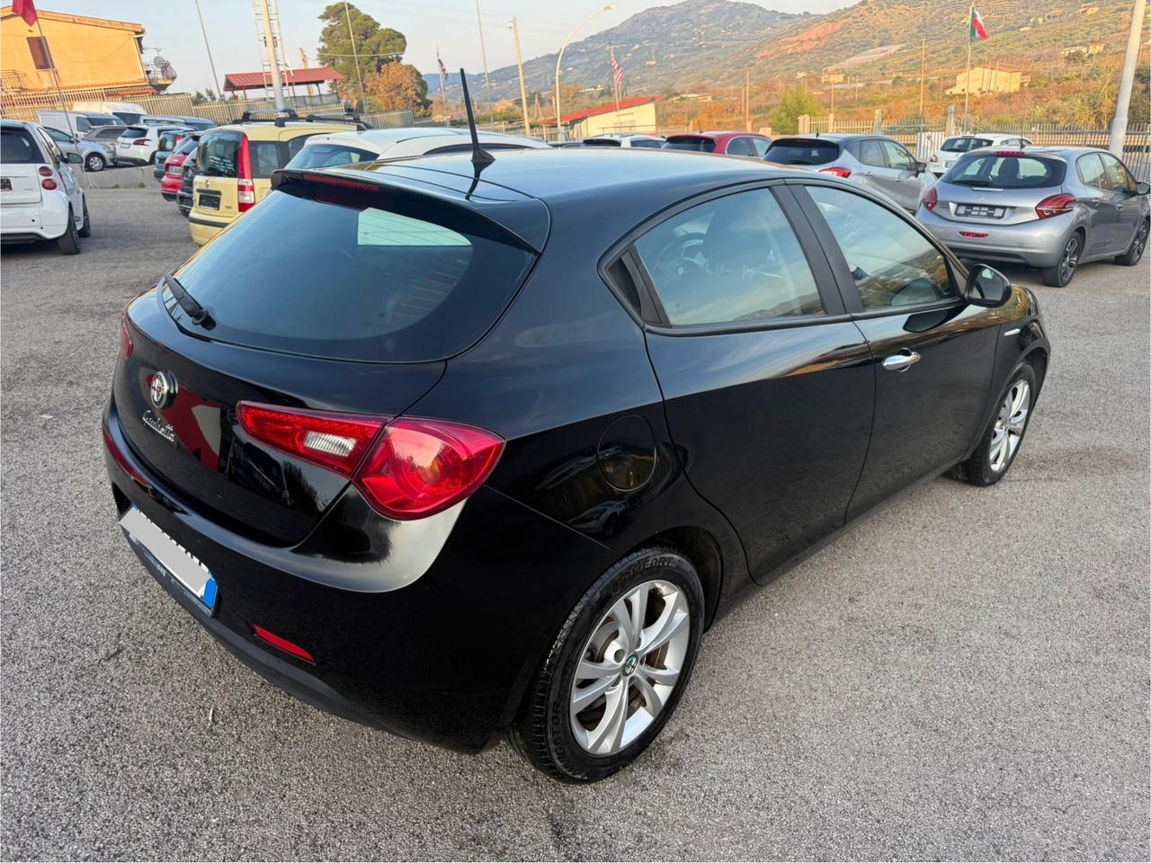Alfa Romeo Giulietta 1.6 JTDm-2 120 CV Distinctive