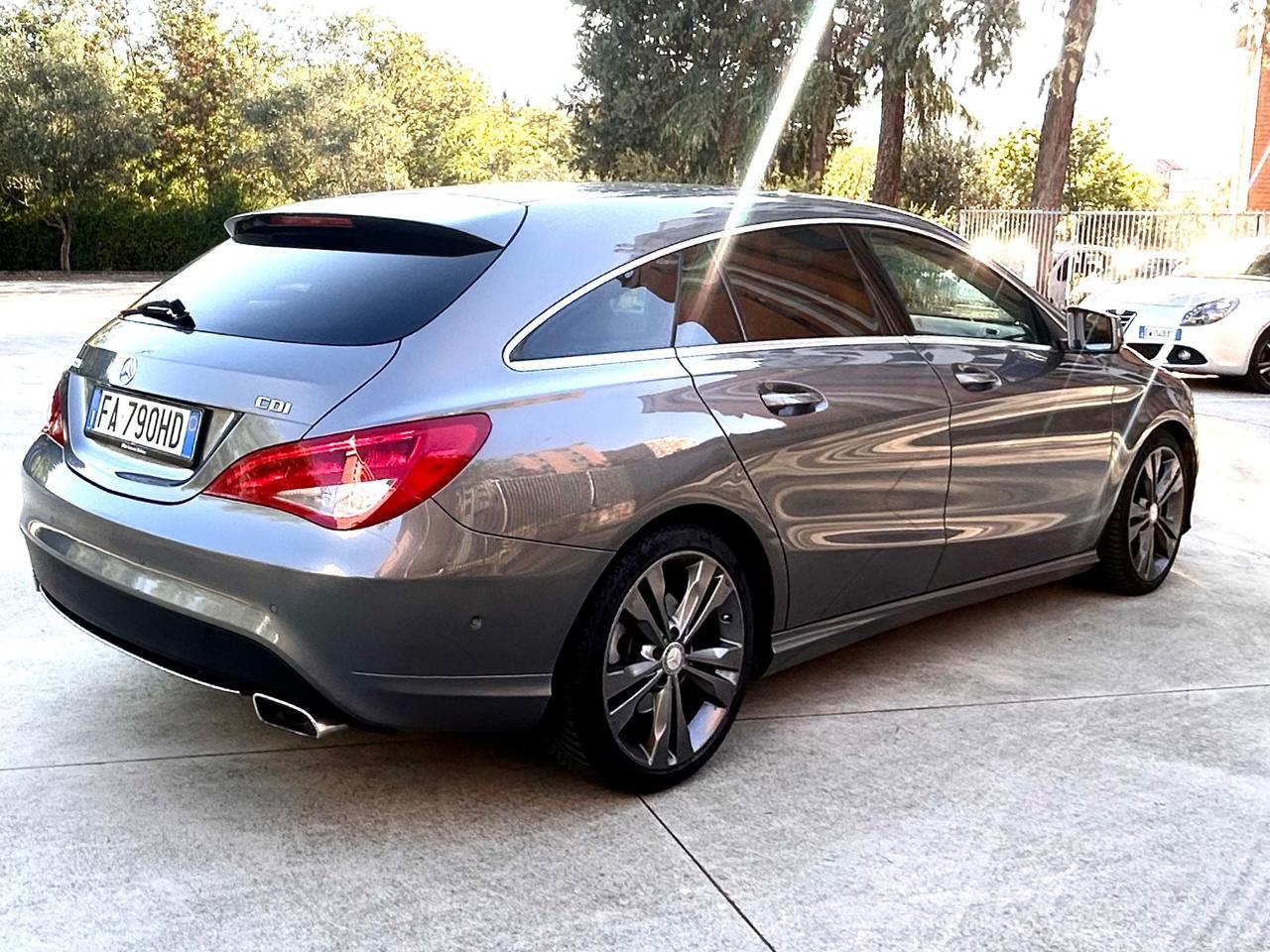 Mercedes-benz CLA 220 d S.W. Automatic Sport