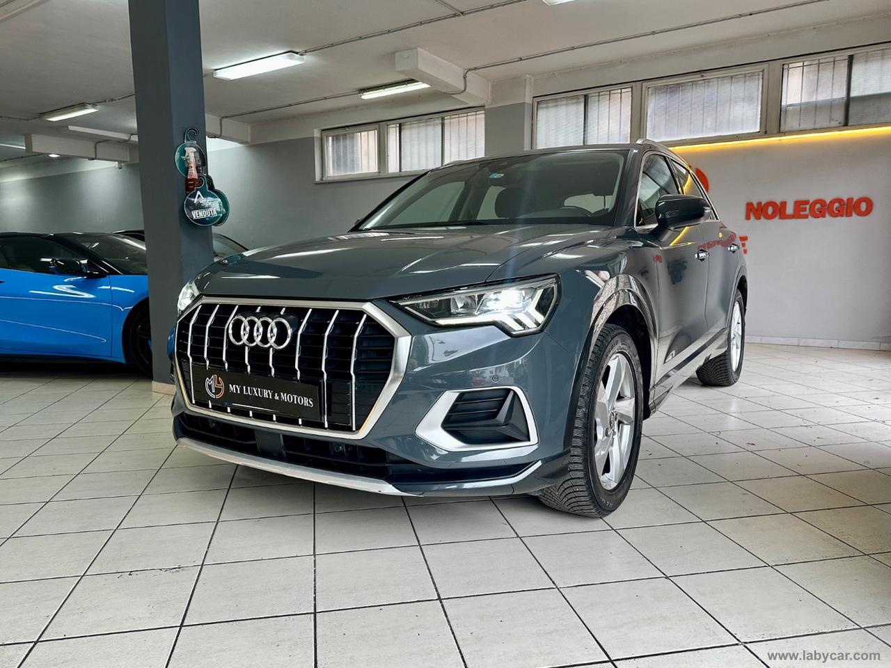 AUDI Q3 35 TDI S tronic Business Advanced