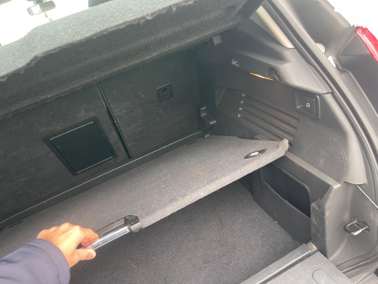 Peugeot 3008 1.6 e-HDi 112CV cambio robotizzato Stop&Start Allure