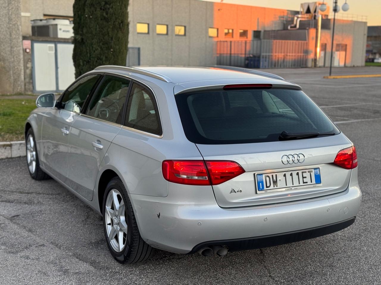 Audi A4 Avant 2.0 TDI 143CV Automatico