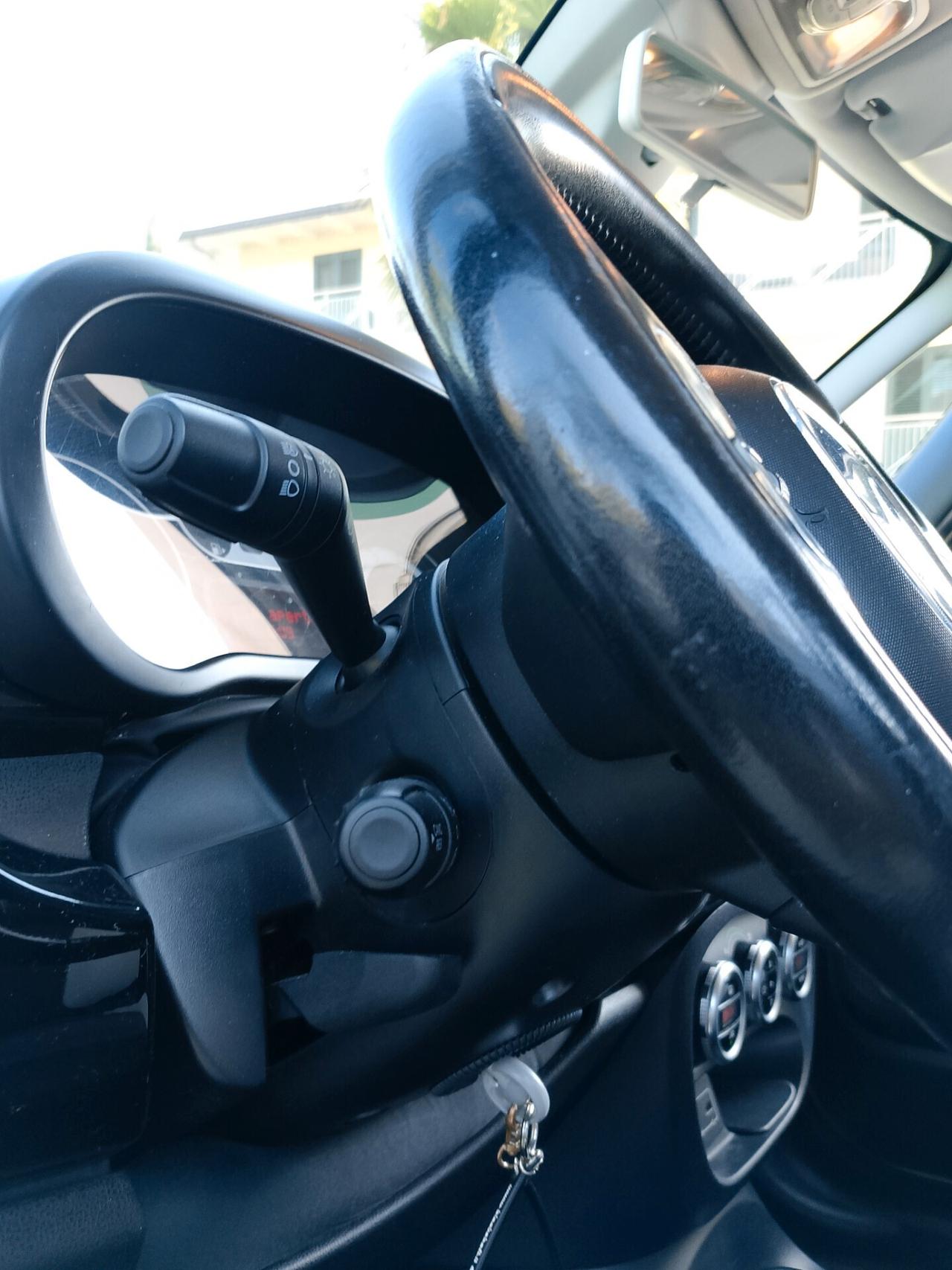 Fiat 500L 1.6 Multijet 120 CV Trekking