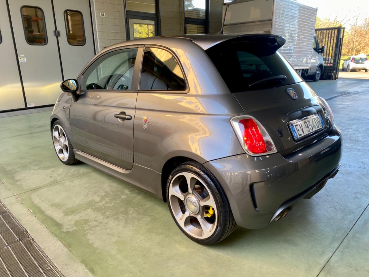 Abarth 595 1.4 Turbo T-Jet 160 CV MTA Competizione