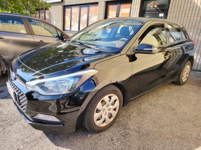 HYUNDAI i20 1.4 5 porte Comfort NEOPATENTATI PREZZO REALE