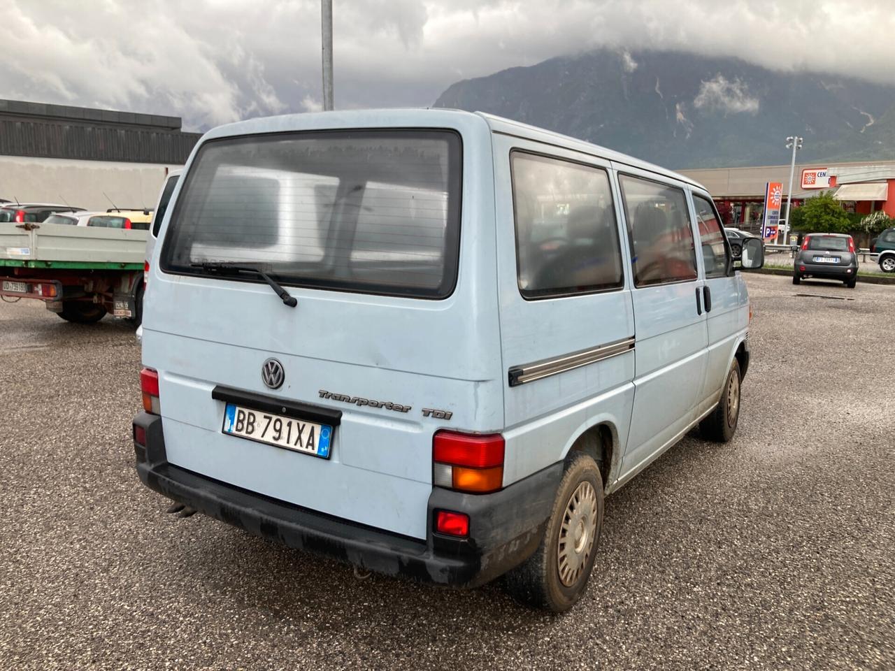 Volkswagen Transporter Transp. 2.5 TDI/102CV cat PC Furg. Vtr.