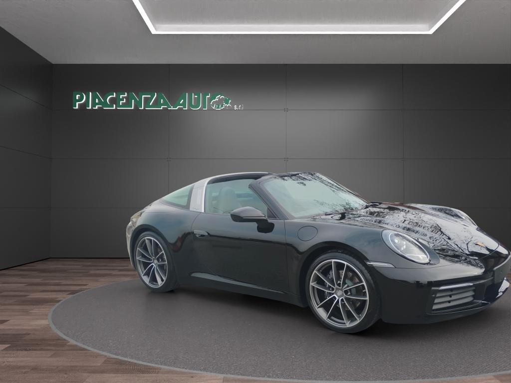 Porsche 992 TARGA 3.0 4 auto..KM 8000..