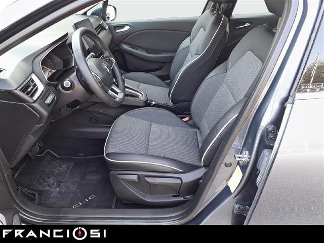 RENAULT Clio 1.6 E Tech hybrid Intens 140cv auto