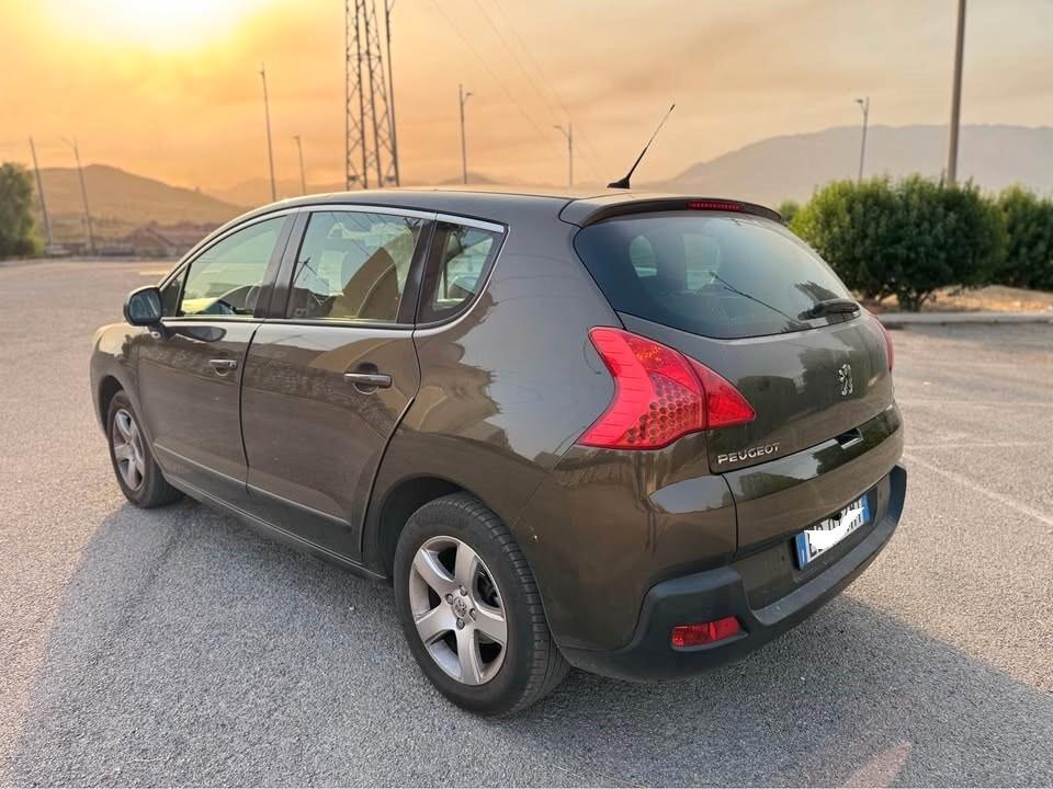 Peugeot 3008 1.6 HDi 112CV Business - 2010