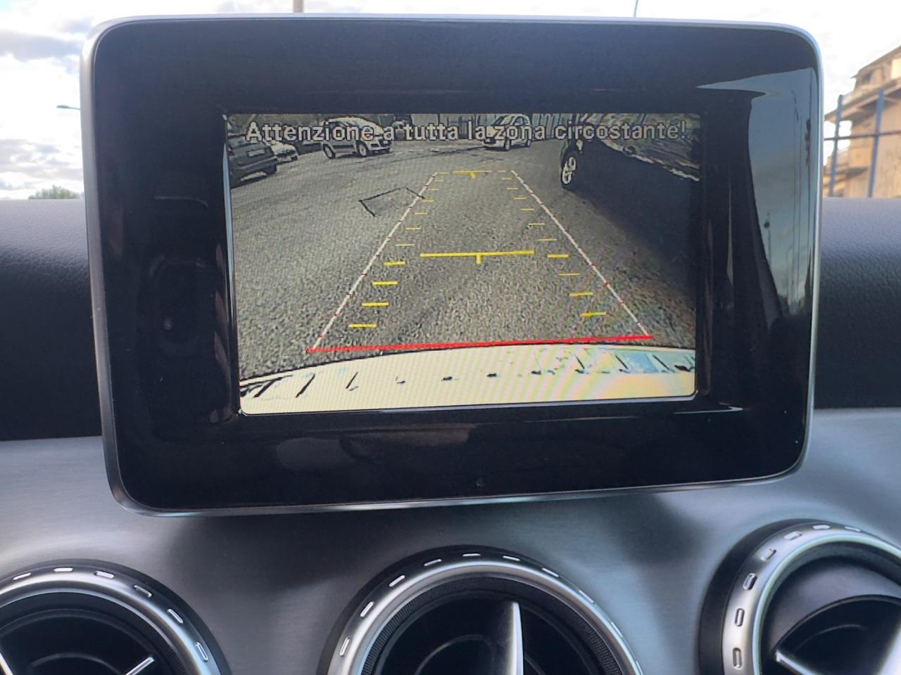 Mercedes-benz GLA 200 GLA 200 d Sport pelle tetto led cerchi 18*
