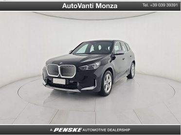 BMW iX1 eDrive 20 X-Line