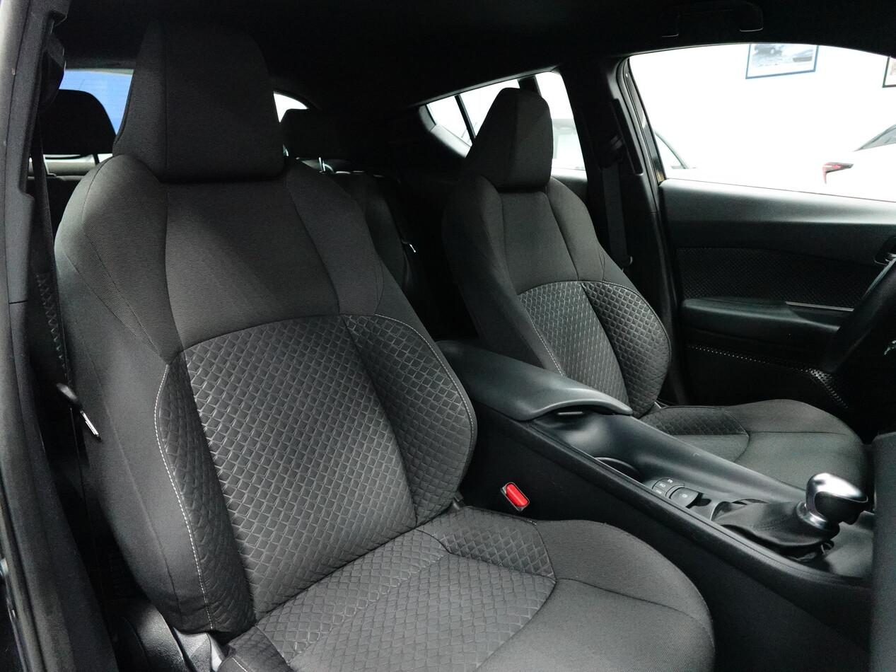 Toyota C-HR 1.8 E-CVT HYBRID 122 CV BUSINESS