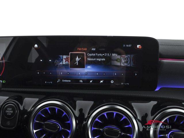 MERCEDES-BENZ A 180 180 d Automatic Premium