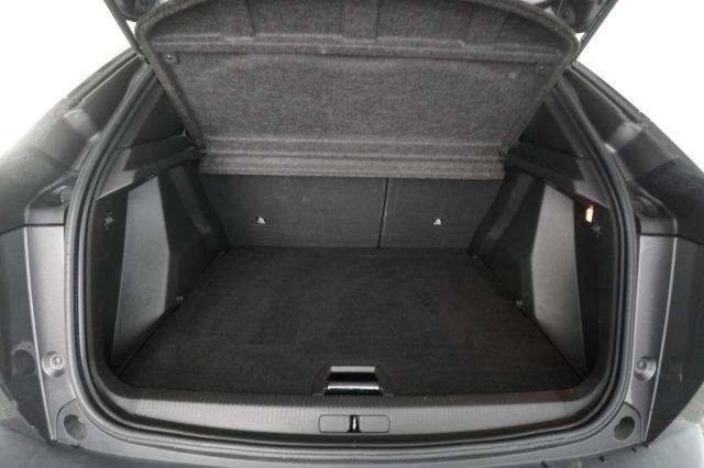 PEUGEOT 2008 2008 PureTech 100 S&S Allure Pack