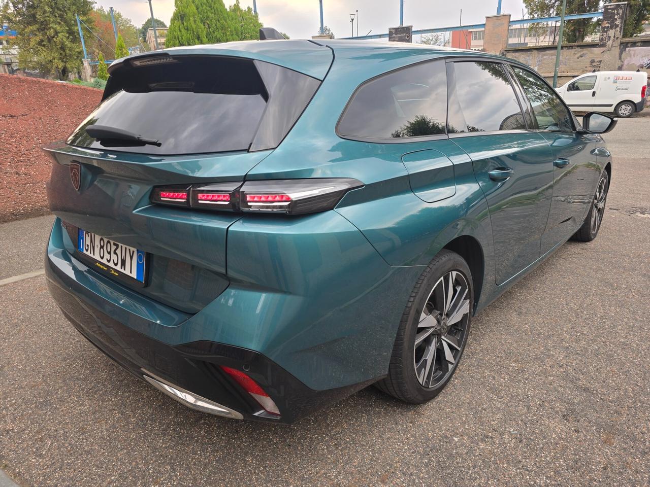 Peugeot 308 Allure Pack 1.5 BlueHdi 131cv (My'24 modello nuovo)