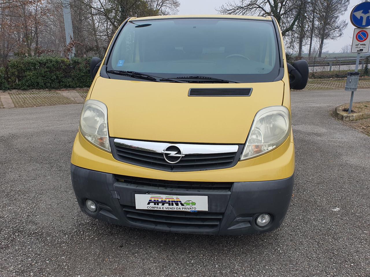 Opel AUTOCARRO VIVARO