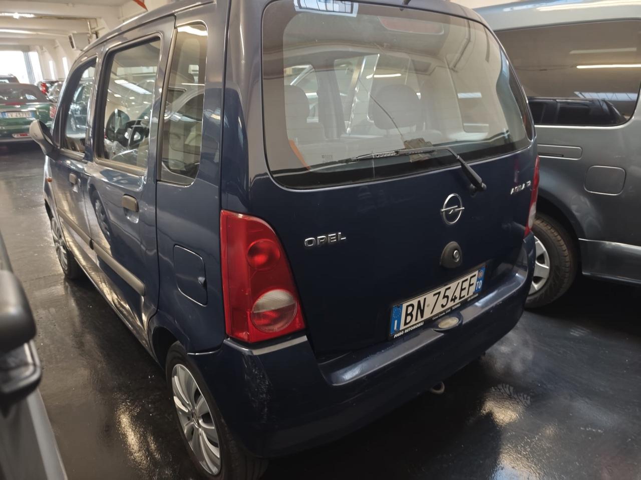 Opel Agila 1.2 16V Comfort