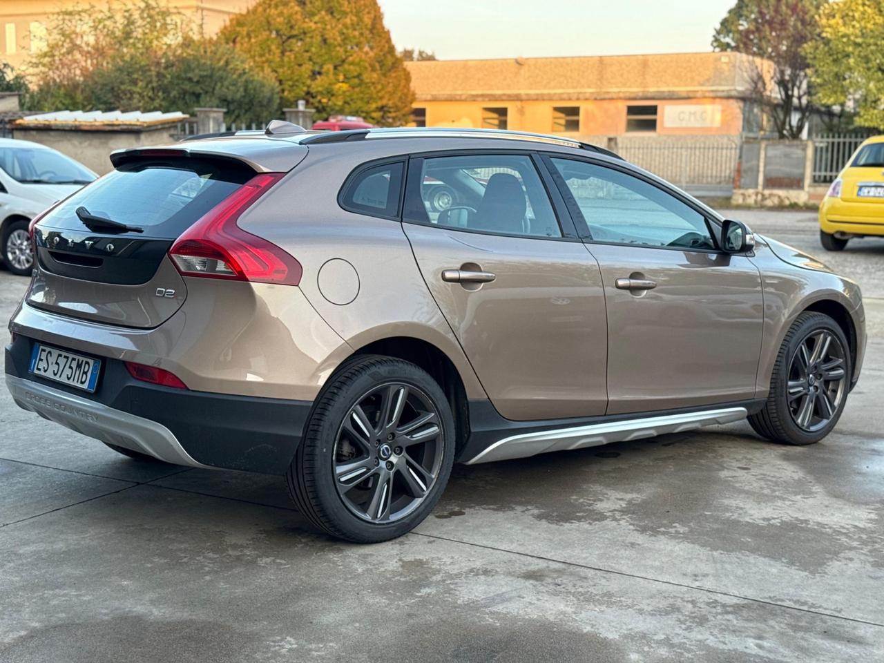 Volvo V40 Cross Country 1.6 diesel euro 5 km 150.000