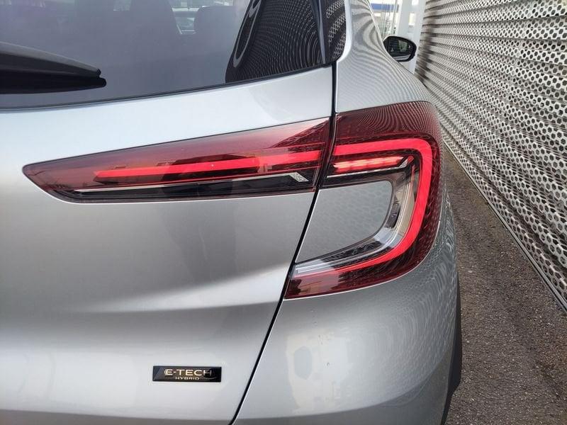 Renault Captur Captur 1.6 E-Tech hybrid Techno Fast Track 145cv auto