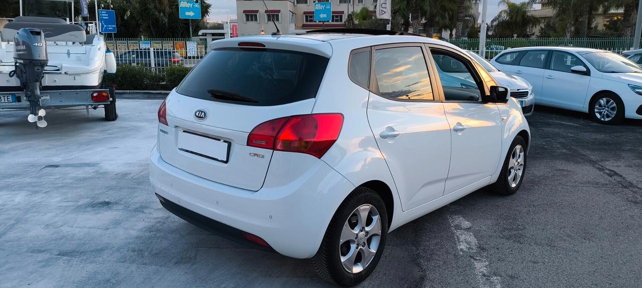 Kia Venga 1.4 CRDi 90CV WGT Fullsky