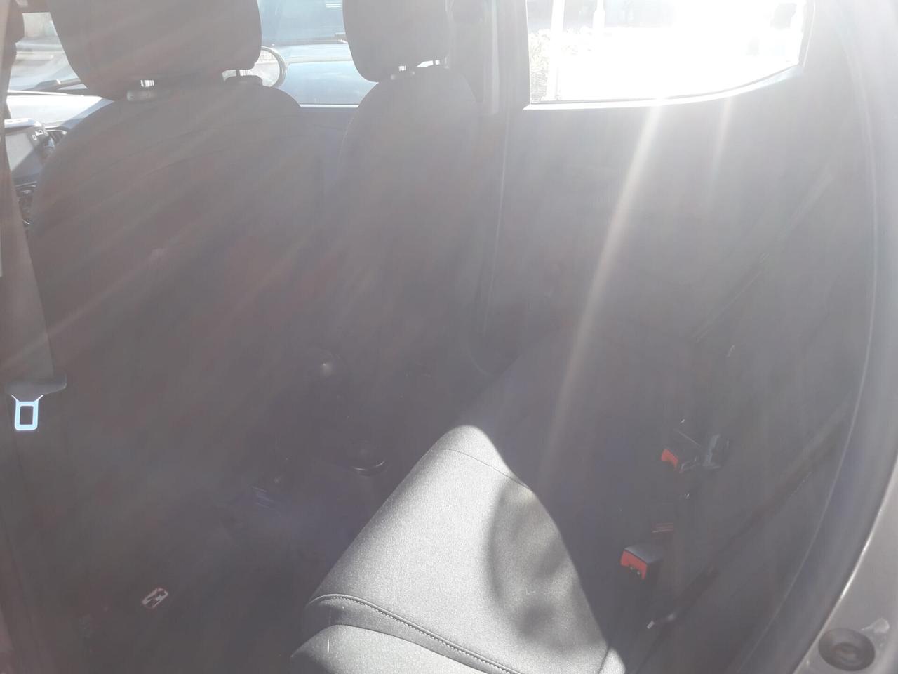 Lancia Ypsilon 1.0 FireFly 5 porte S&S Hybrid Ecochic Gold