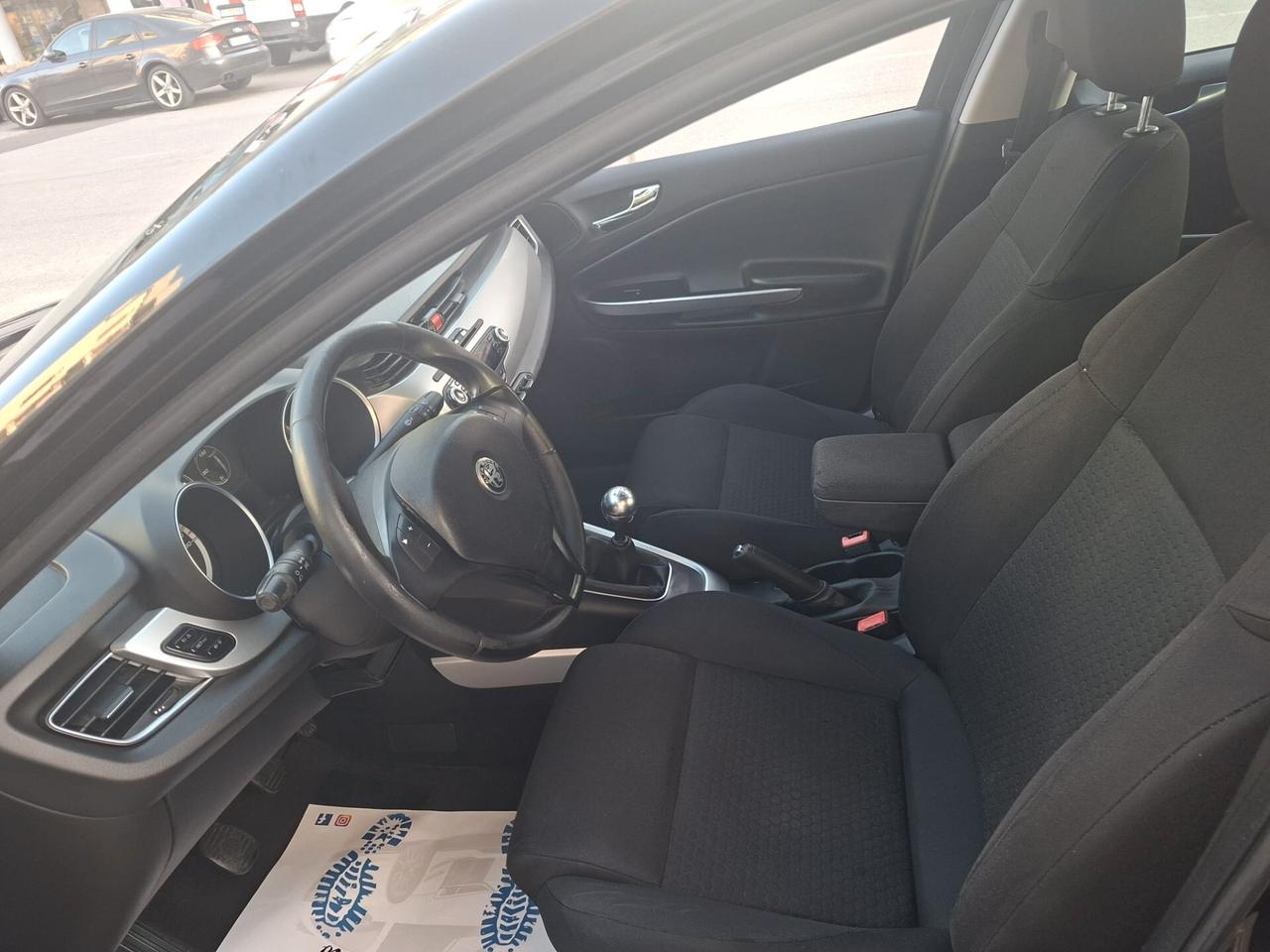 Alfa Romeo Giulietta 1.6 JTDm-2 105 CV Distinctive
