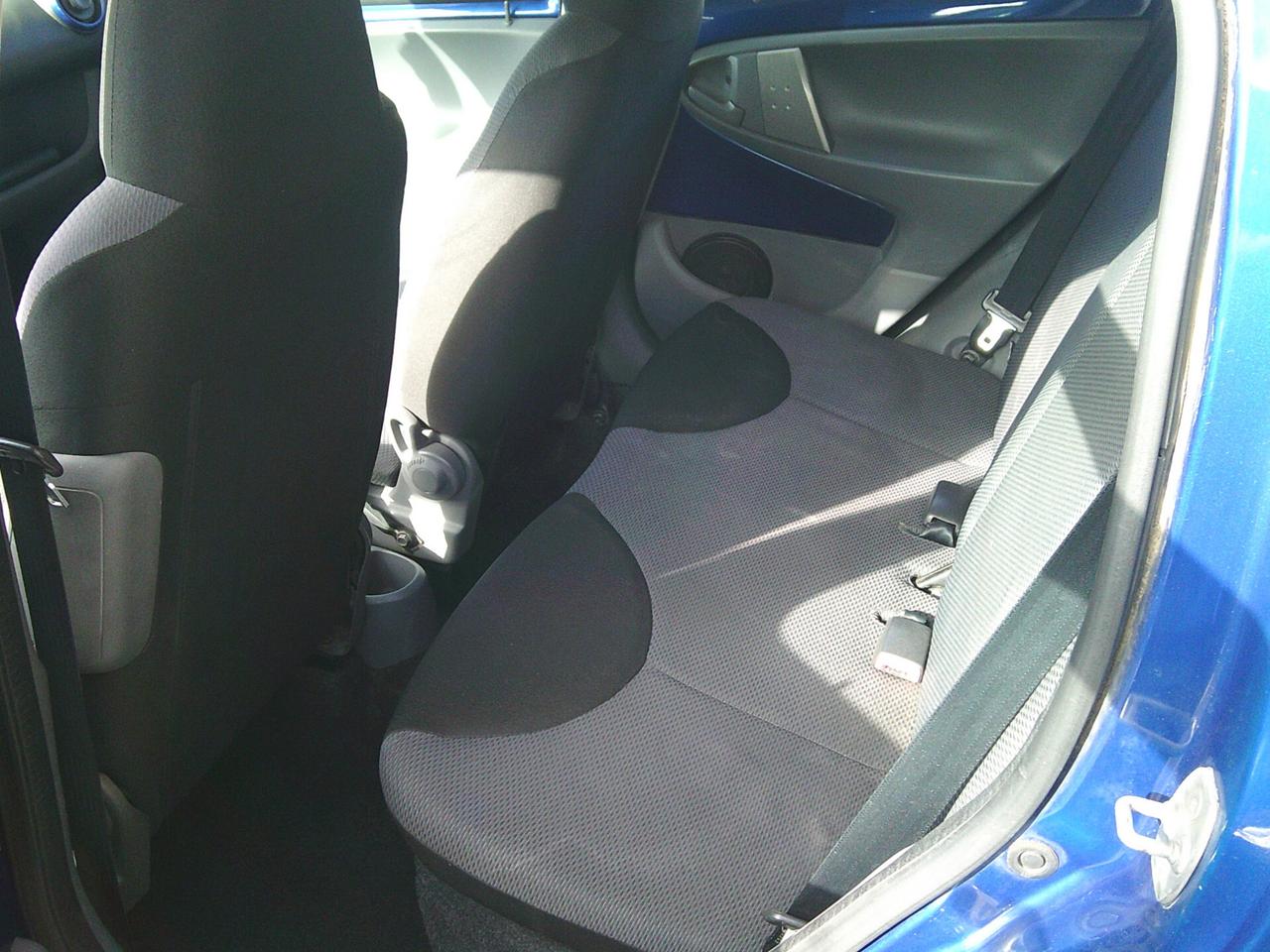 Toyota Aygo 1.0 12V VVT-i 5 porte Sol M-MT