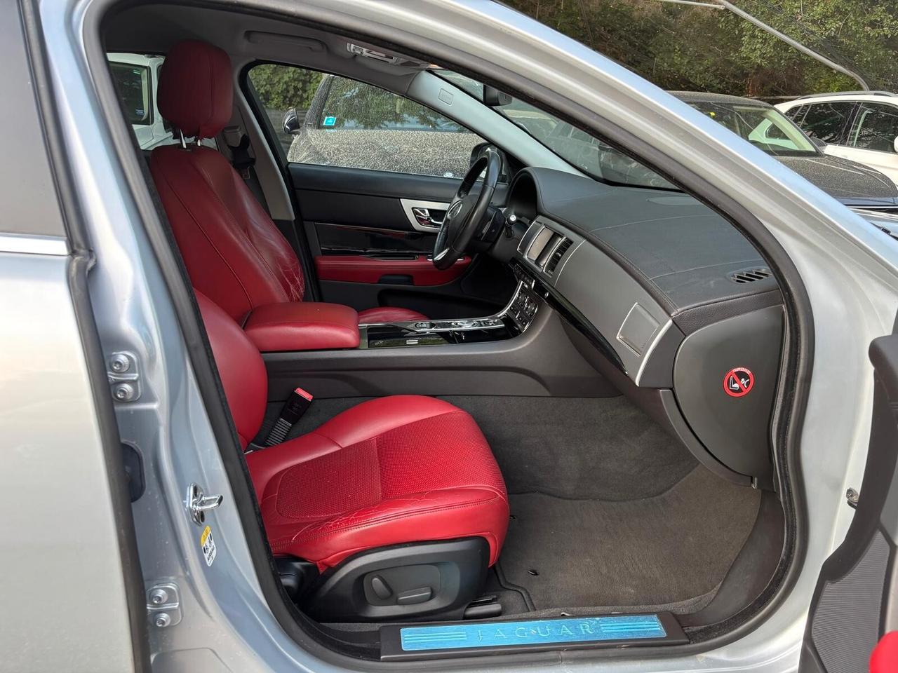 Jaguar XF Sportbrake 2.2 D 200 CV Portfolio