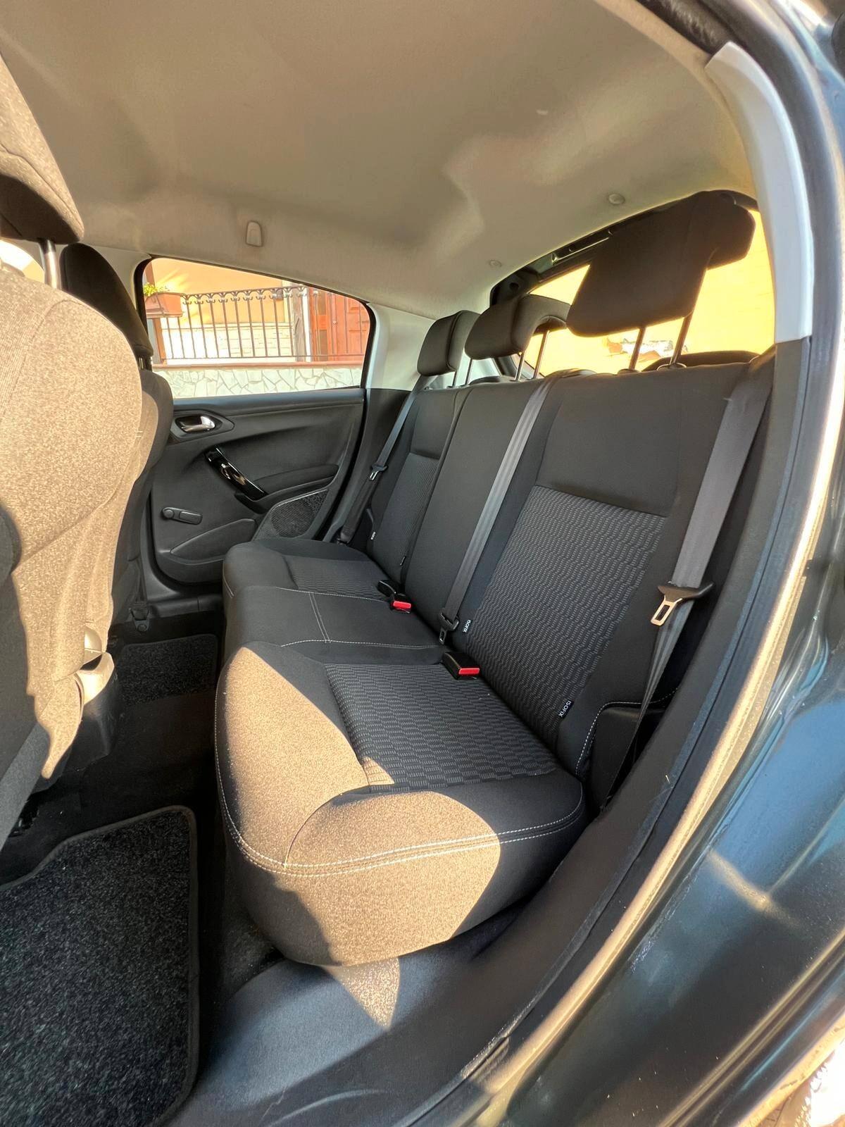 Peugeot 208 BlueHDi 75 5 porte Active