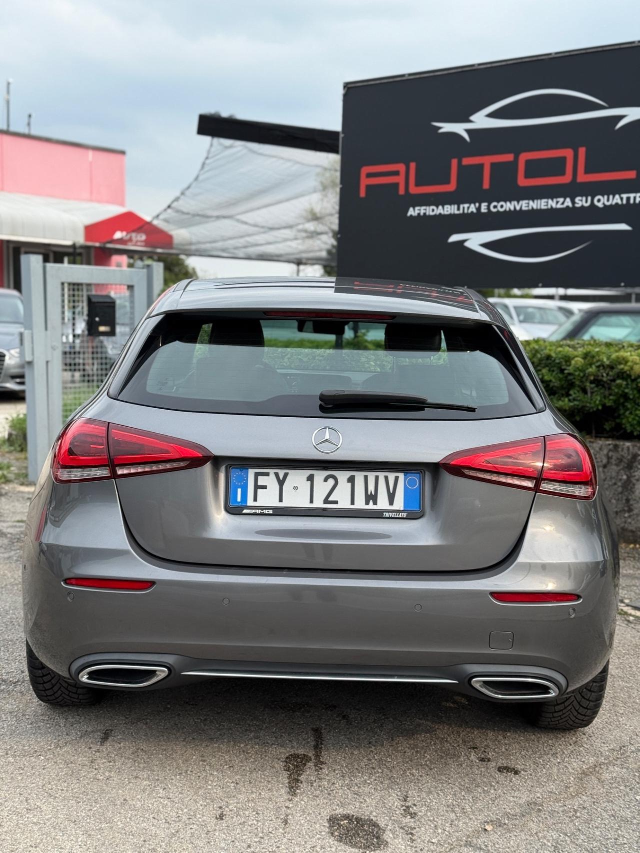 Mercedes-benz A 180BENZINA Automatic Premium NEOPATENTATI