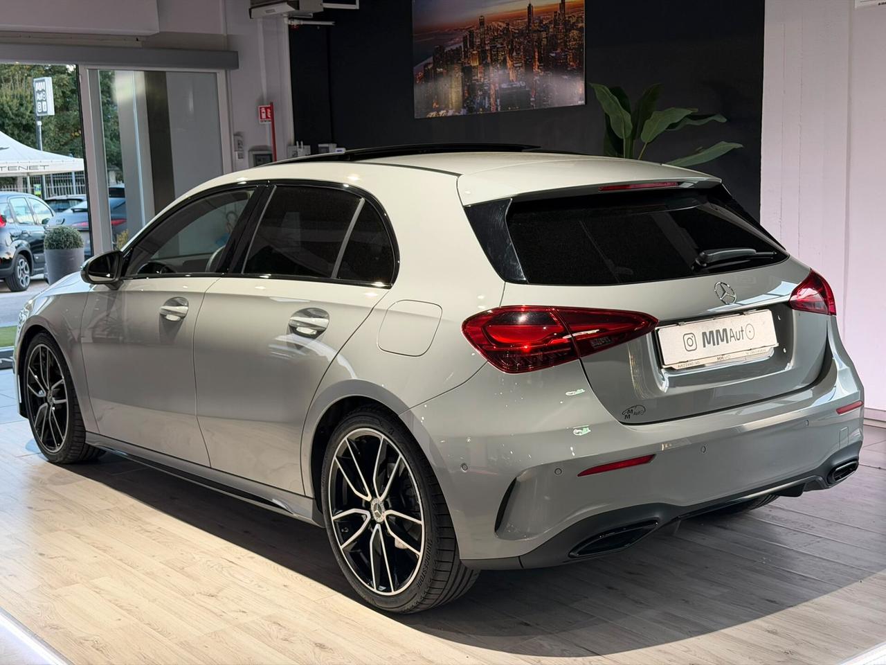 Mercedes-benz A 180 d Automatic Alpine Grey Edition