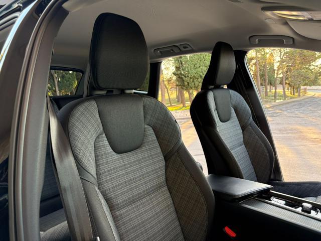 VOLVO XC60 B4 (d) automatico Core.