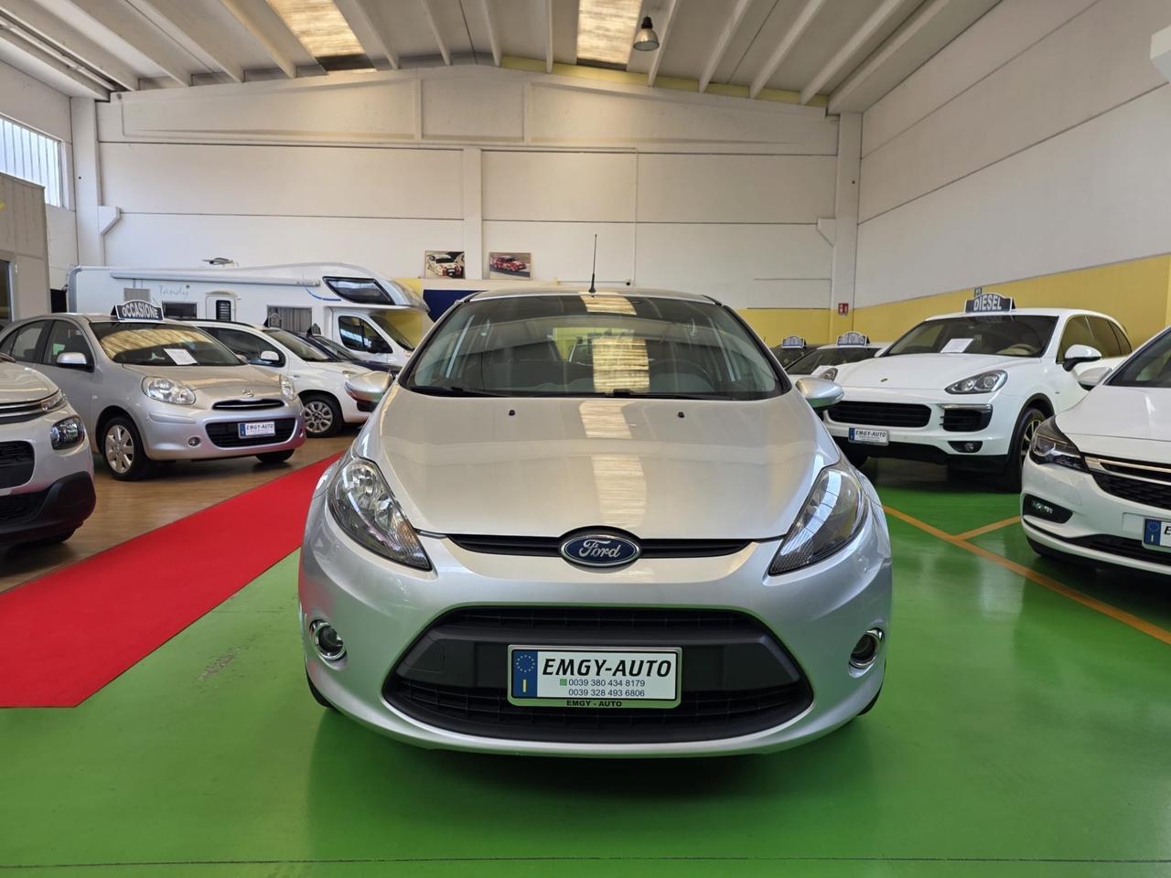 Ford Fiesta 1.2 60CV 5 p. 141000km.